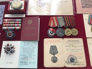 Музею истории переданы в дар награды участника ВОВ